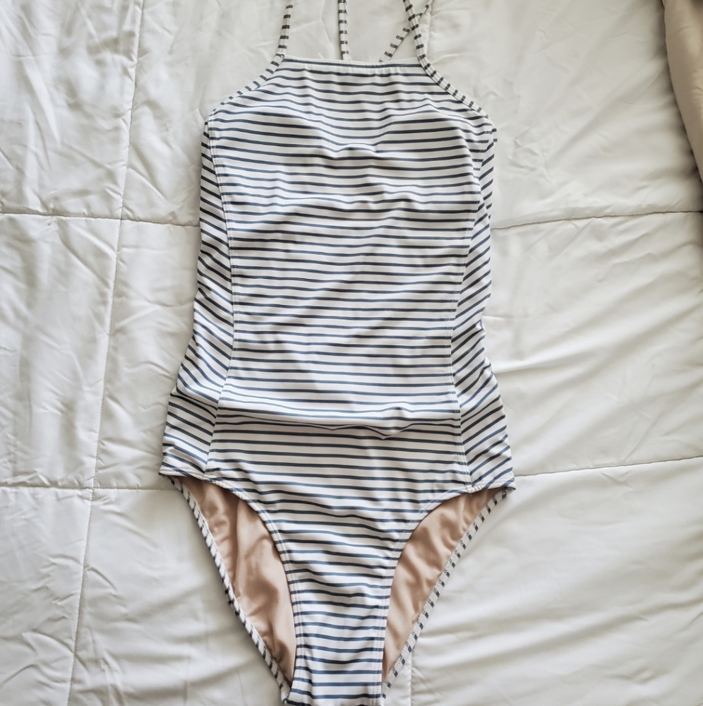 Albion Fit Weekender Medium Light Blue Stripes